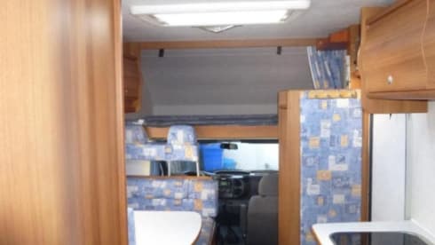 Skydive  – 6 person Ford Rimor motorhome
