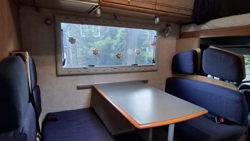 jolie alcôve pour camping-car familial