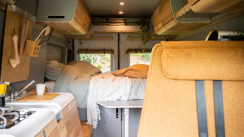 Camper Puck! – Luxurious, hip and very complete bus camper! Fiat Ducato L4