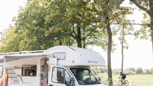 Betty – 6-seater Fiat Alcove from 1999