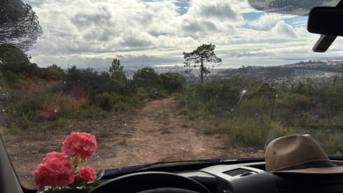 StoryBus  – Mercedes-Benz Wohnmobil für 2 Personen aus dem Jahr 2009