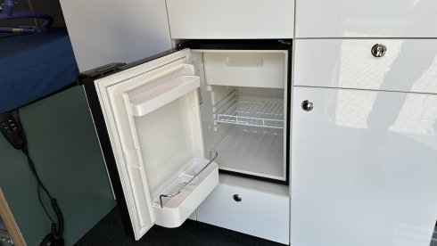 Sydney 1 – Wheelchair accessible motorhome with care facilities