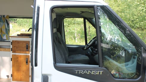 AdVANture – 2p Ford campervan from 2008