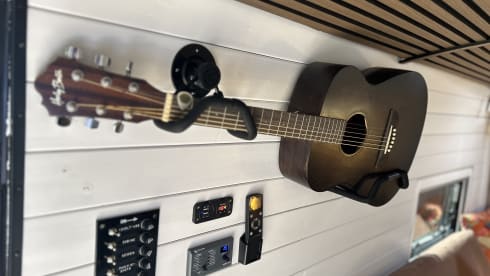 2p Volkswagen bus from 2012