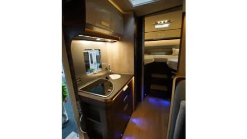 MONZA – Laika Ecovip 3009 ***New***