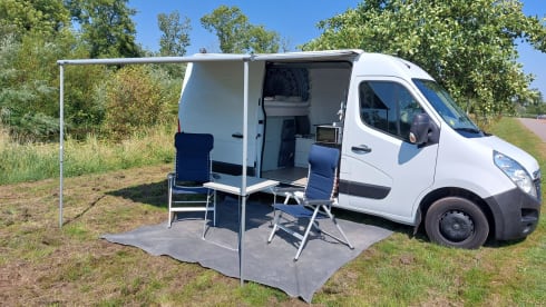 Vansy – Self-build camper van