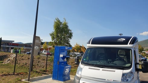 Vrijheid – 3p Knaus semi-integrated uit 2011