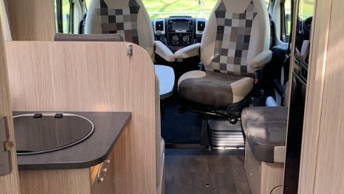 4 person Sunlight T69L from 2018