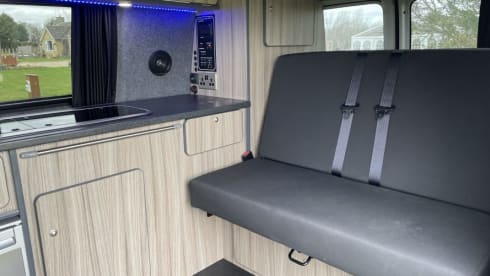2/4 berth VW T6 Campervan With Heating