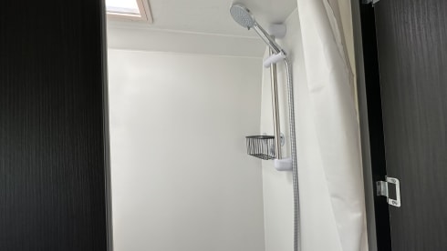 Fiat Ducato Wohnmobil mit 4 Schlafplätzen