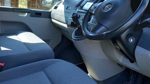 The Incredible Chris – 6 seater VW Campervan, Fully converted, 60,000 milage
