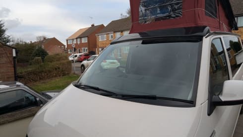 Bob  – Beautiful 4 berth Volkswagen camper van 2016 (2 adults & 2 children)