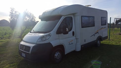 Angelo – The splendid Maremma in a delicious and comfortable Adria Lido semi-integrated camper