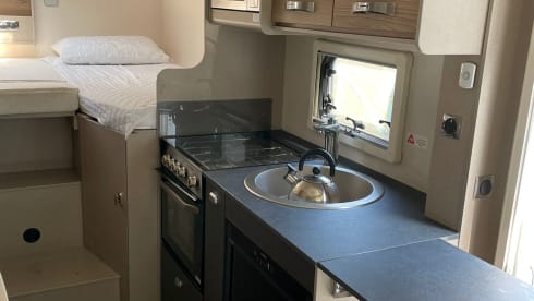 6 berth Swift Edge 476 from 2022