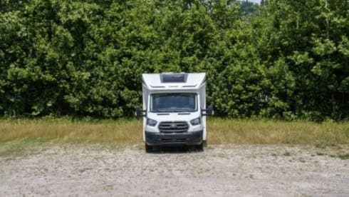 Arnold Rimor – Automatic Rimor EVO 2023 with 4 bike rack and awning