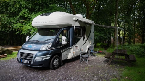 Fiat Teilintegrierter mit 4 Schlafplätzen ab 2012