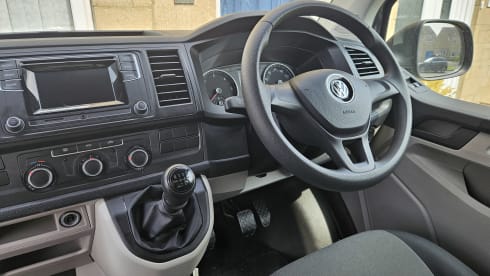 Gary – T6 Grey VW Campervan 2017