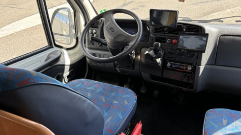 Rickie  – 5p Rimor alcove from 2000