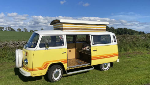 Oswald – Classic Campervan Hire Northumberland