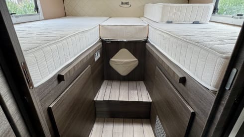 5 person McLouis family camper from 2023