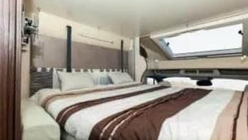 6 – 2023 Benimar cocoon AUTOMATIC!