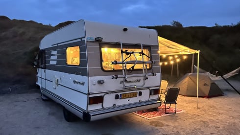 4p Hymer integrated from 1990