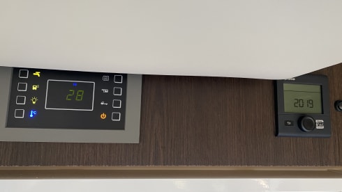 Queen McLouis – 5p McLouis semi-integrated uit 2023