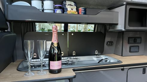 Ruby – Automatic VW T6 4 Berth Campervan with Poptop & Heater