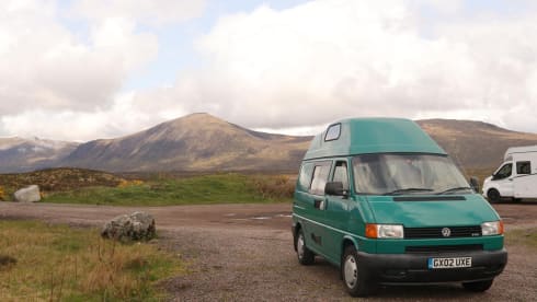 Gunther – VW T4 Hightop Leisuredrive Campervan. Excellent condition 