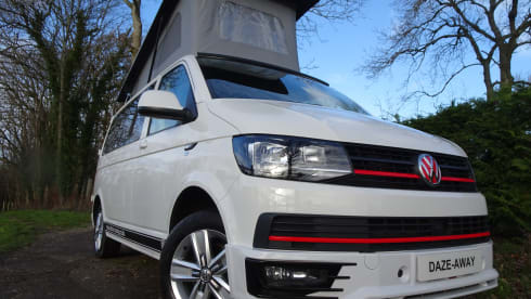 'Harley' VW T6 Camper