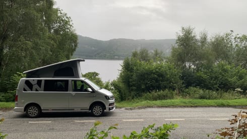 Miles – Miles, der luxuriöse Volkswagen Pop-Top-Wohnmobil mit 4 Schlafplätzen