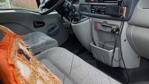 BLUEY – Fiat Autostar Privilege P690LC Fest Bett Garage