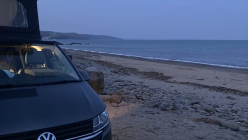 Tommy Tucker  – Luxury 4 berth Volkswagen Camper from 2021