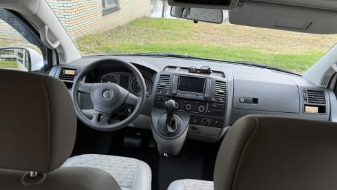 Ventje_CamperBuddy – Ventje_Camperbuddy-Camper Ventje-Luxury VW T5 automatic - new!