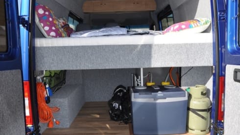 Type 6 – Nice hip bus camper with fixed bed