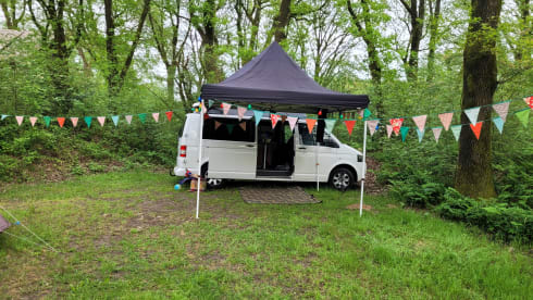 Kever – Our beautiful white VW camper