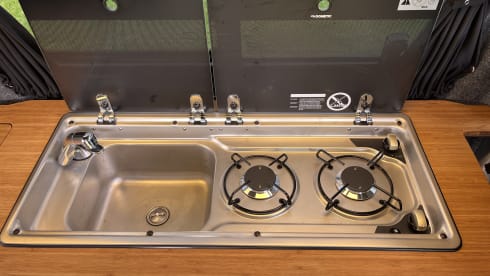 4-Sitzer Volkswagen Wohnmobil aus dem Jahr 2017