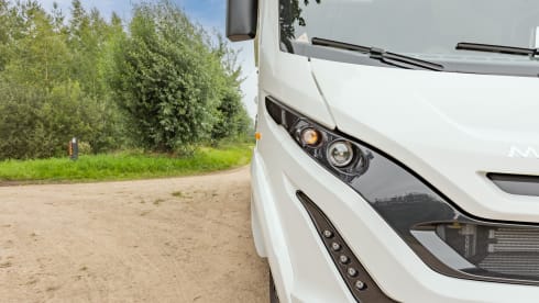 Luxury 4 p McLouis integral camper from 2023