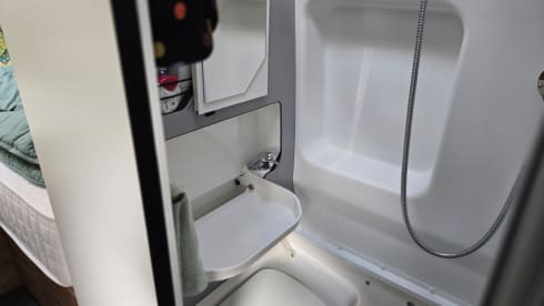 Pilote Xplorer – New bus camper Pilote Vega_630J