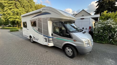 Ford Chausson – 2p Ford semi-integrated uit 2013