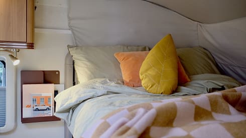 Mid Campery – 4p Hymer integrated from 2010 Mid Campery 