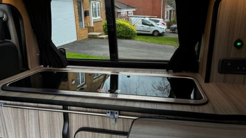 The Welsh Wanderer – 4 berth Volkswagen campervan from 2019