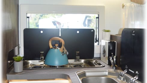 Tuur'ke – 4p Benimar semi-integrated from 2024