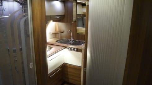 Onze dame – BURSTNER 735 ELEGANCE