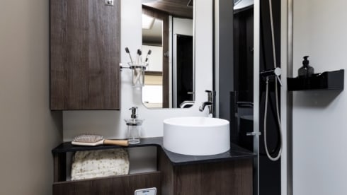 4p Benimar alcove from 2026