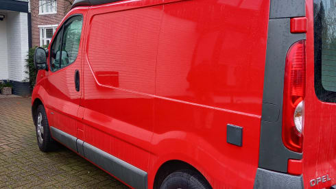 Autobus Opel Vivaro 2p del 2014