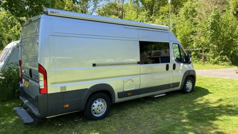 2p Fiat campervan from 2011