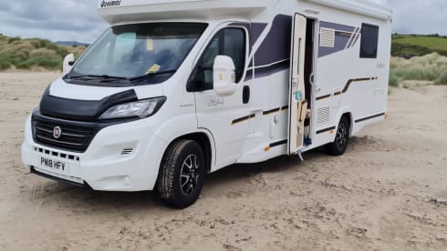 The memory maker  – Stilvolles Benimar Mileo mit 4 Schlafplätzen, kostenloses WLAN, flexible Abholung/Rückgabe