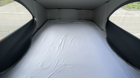The Smiling Van – Camper Volkswagen per 4 persone, modello 2023