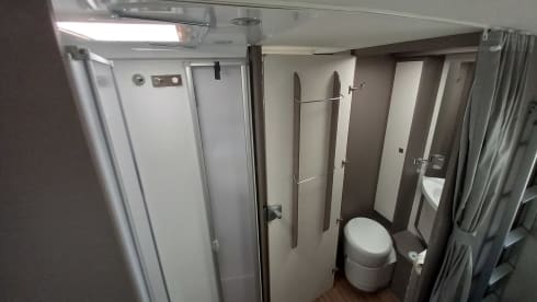 Perfecto Deluxe  – Etrusco 7400 Qb